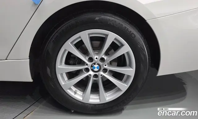 BMW 3 серия 2018 2.0 автомат (гидро), миниатюра 7