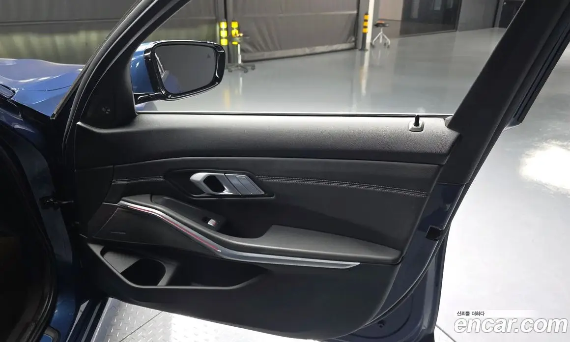 BMW 3 серия 2021 2.0 автомат (гидро), фото 14 BMW 3 серия 2021 2.0 автомат (гидро), фото 14