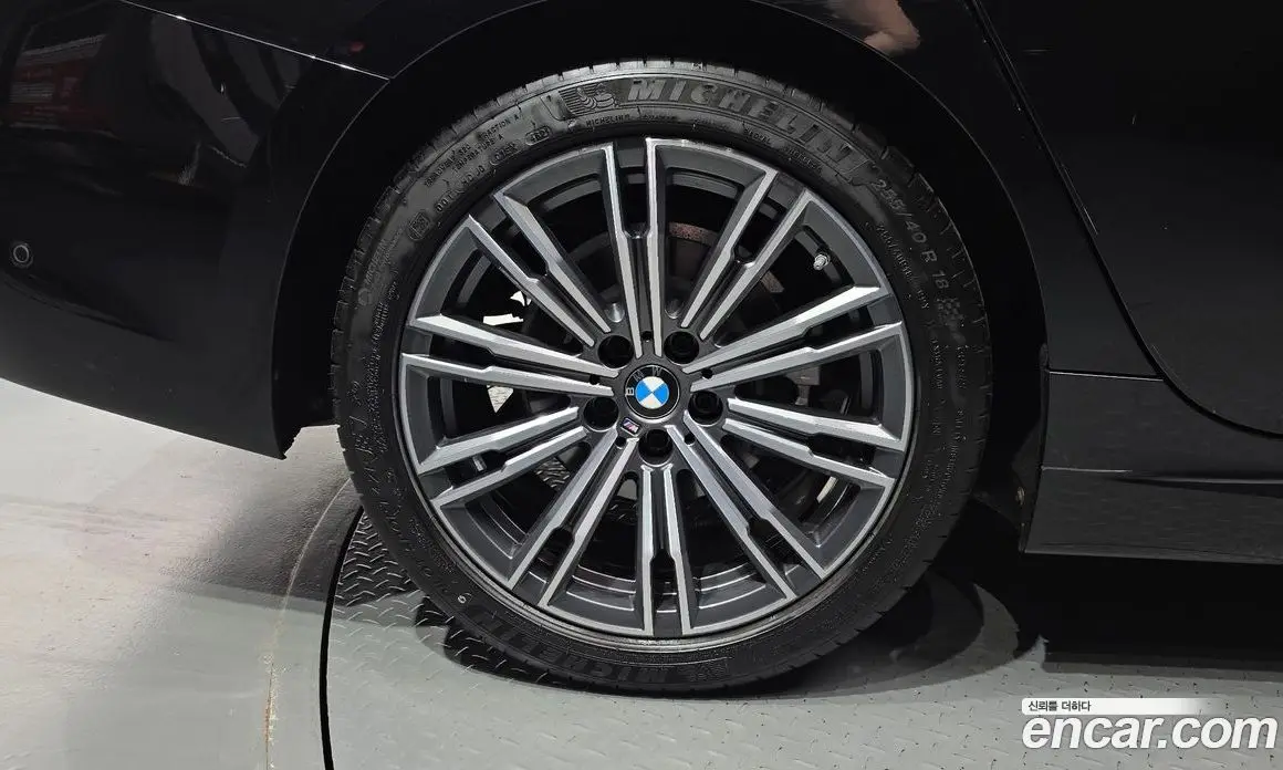 BMW 3 серия 2022 2.0 автомат (гидро), фото 4