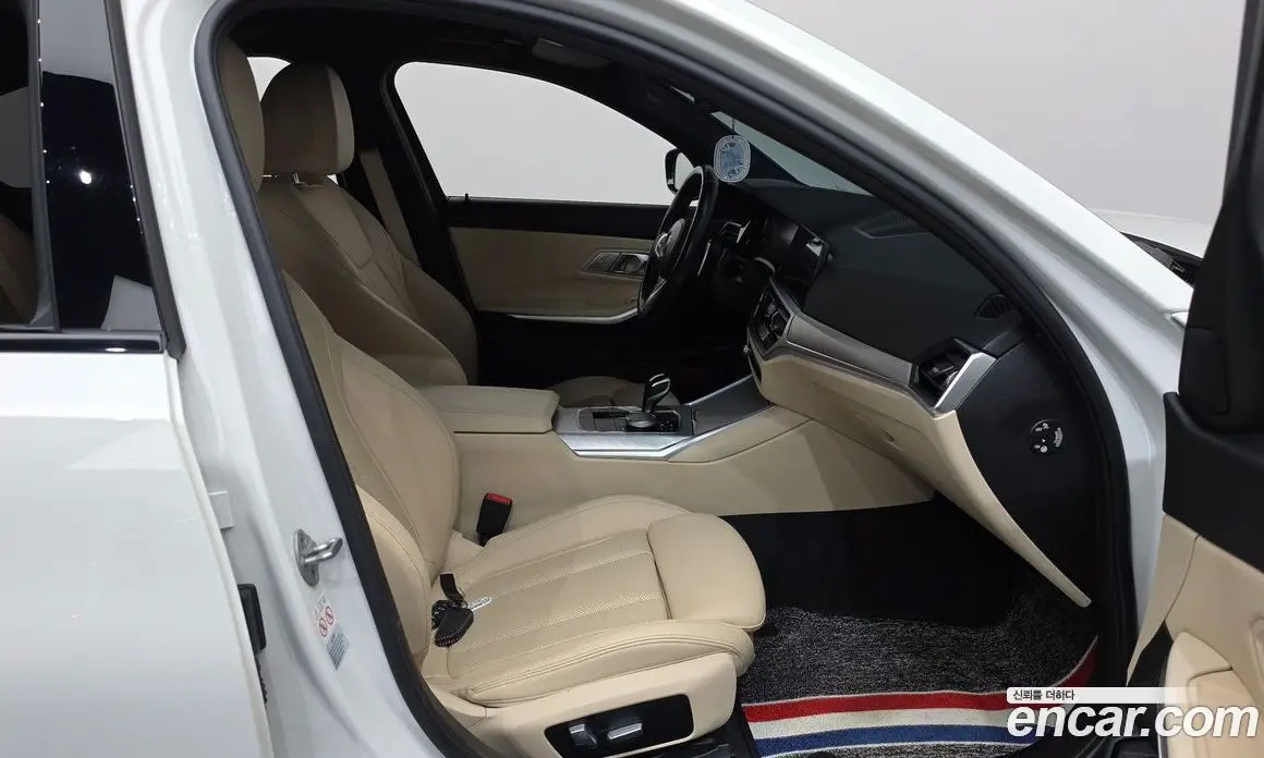BMW 3 серия 2022 2.0 автомат (гидро), фото 16