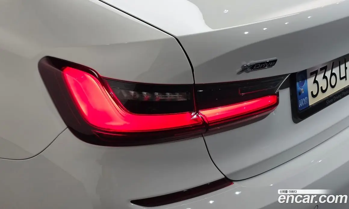 BMW 3 серия 2022 2.0 автомат (гидро), фото 9