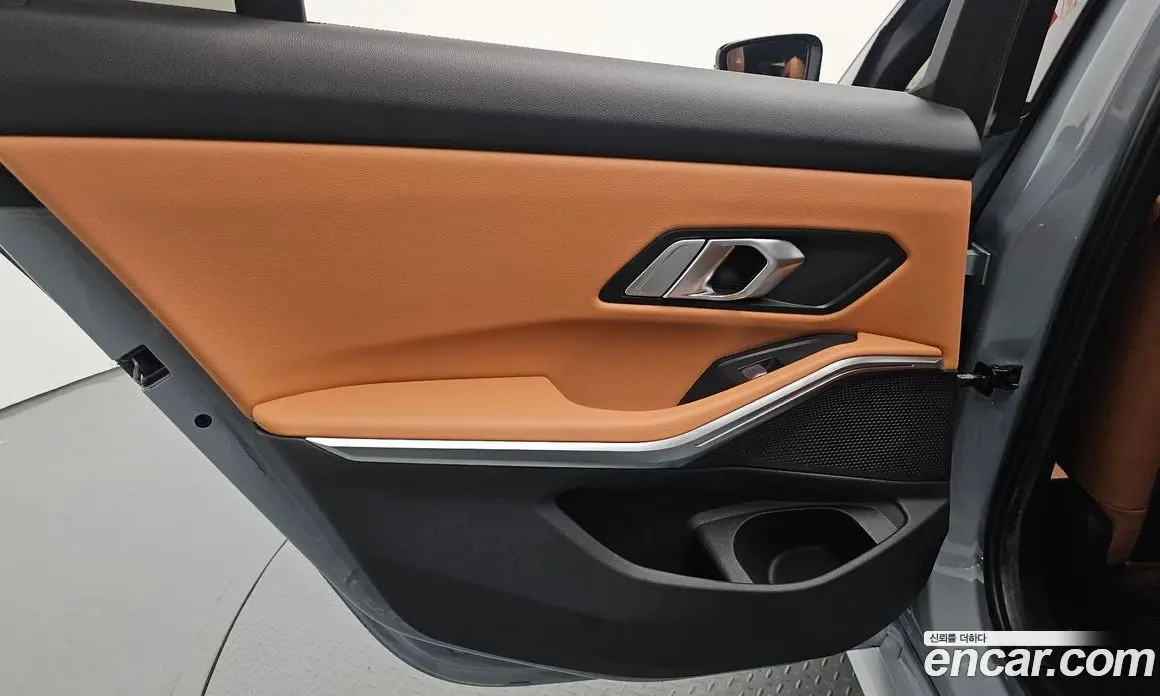 BMW 3 серия 2023 2.0 автомат (гидро), фото 15 BMW 3 серия 2023 2.0 автомат (гидро), фото 15