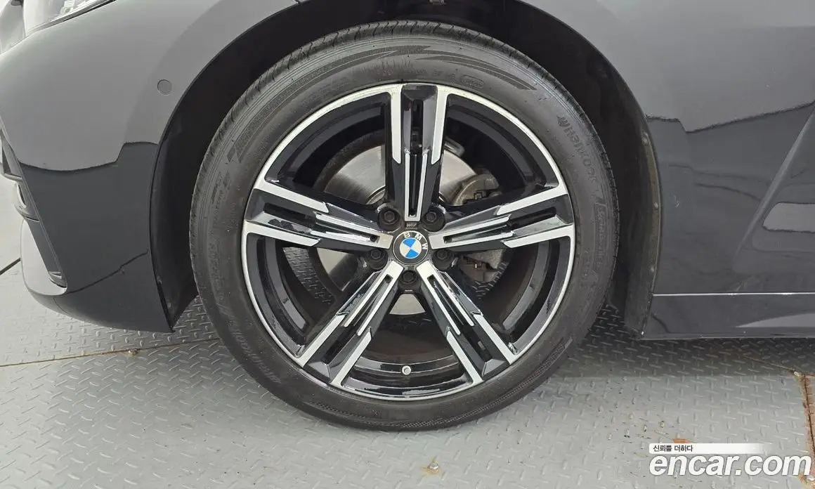 BMW 4 серия 2023 2.0 автомат (гидро), фото 5