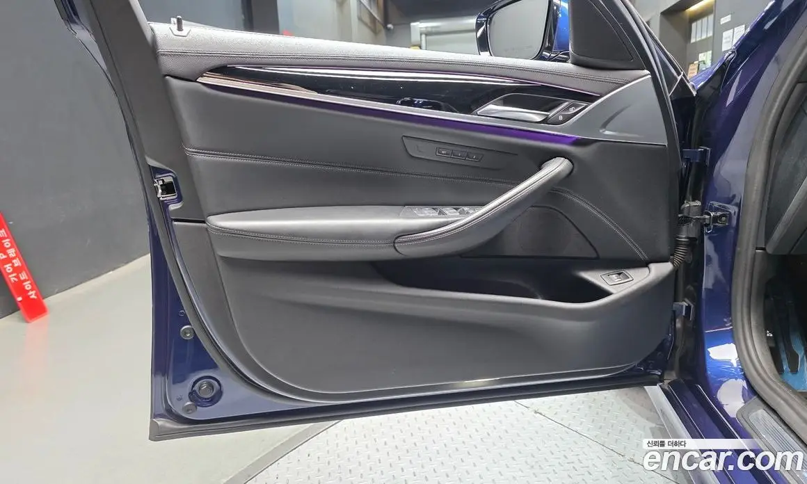 BMW 5 серия 2019 2.0 автомат (гидро), фото 14 BMW 5 серия 2019 2.0 автомат (гидро), фото 14