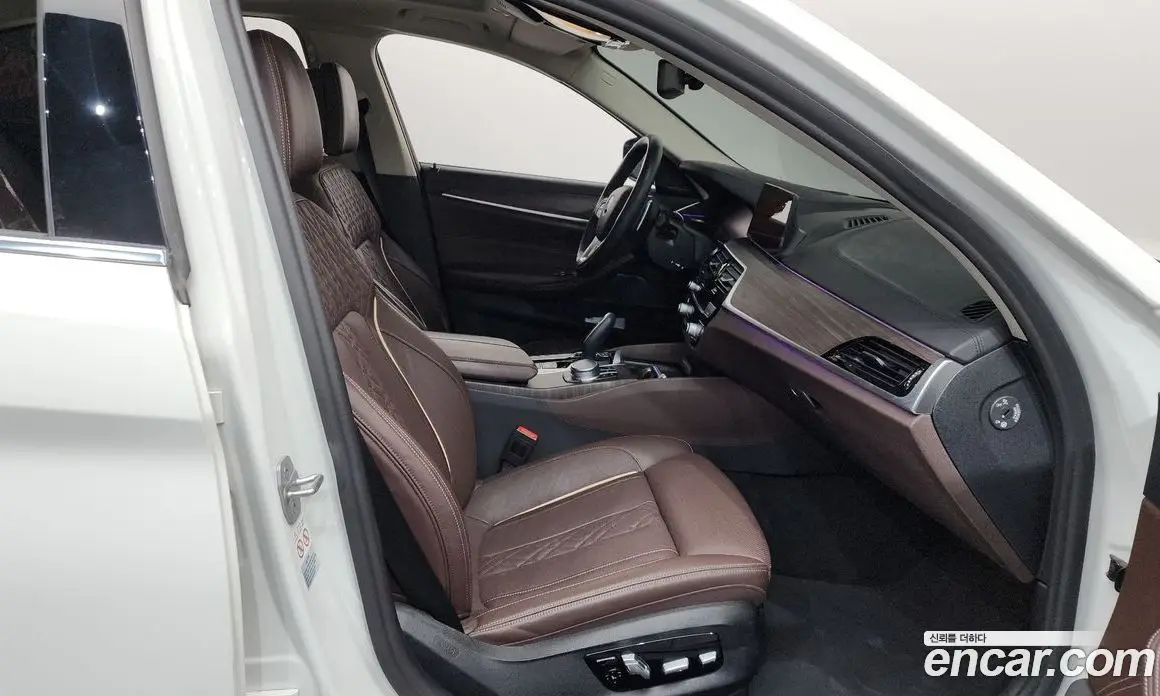 BMW 5 серия 2020 2.0 автомат (гидро), фото 16