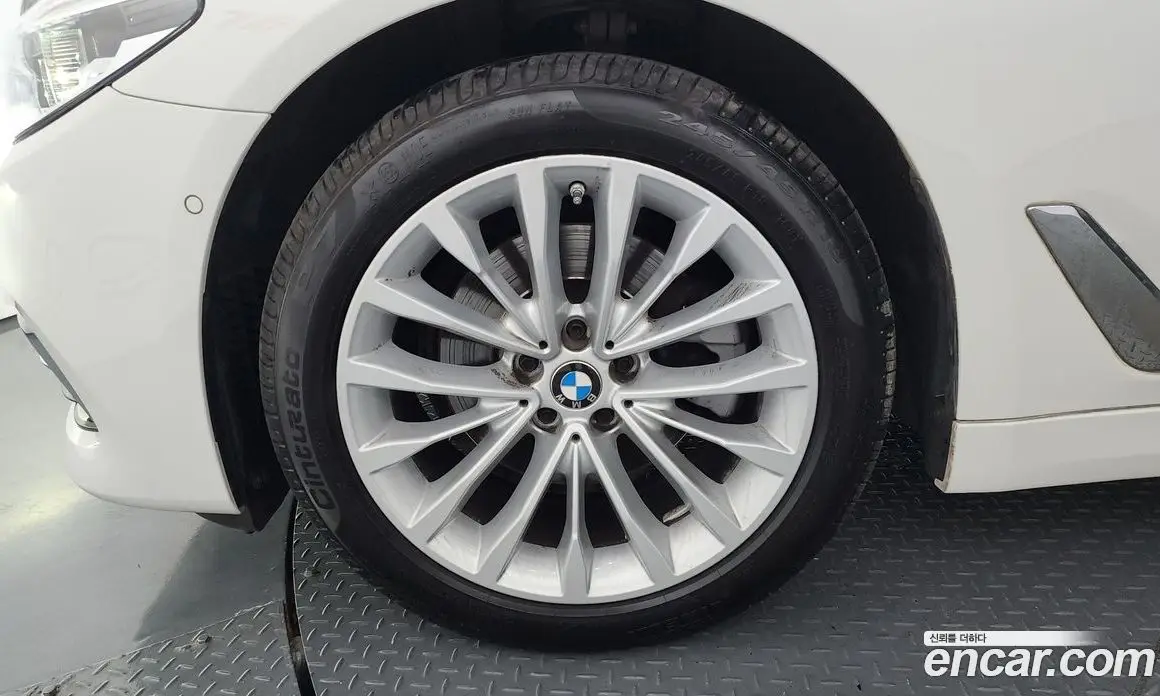 BMW 5 серия 2020 2.0 автомат (гидро), фото 5