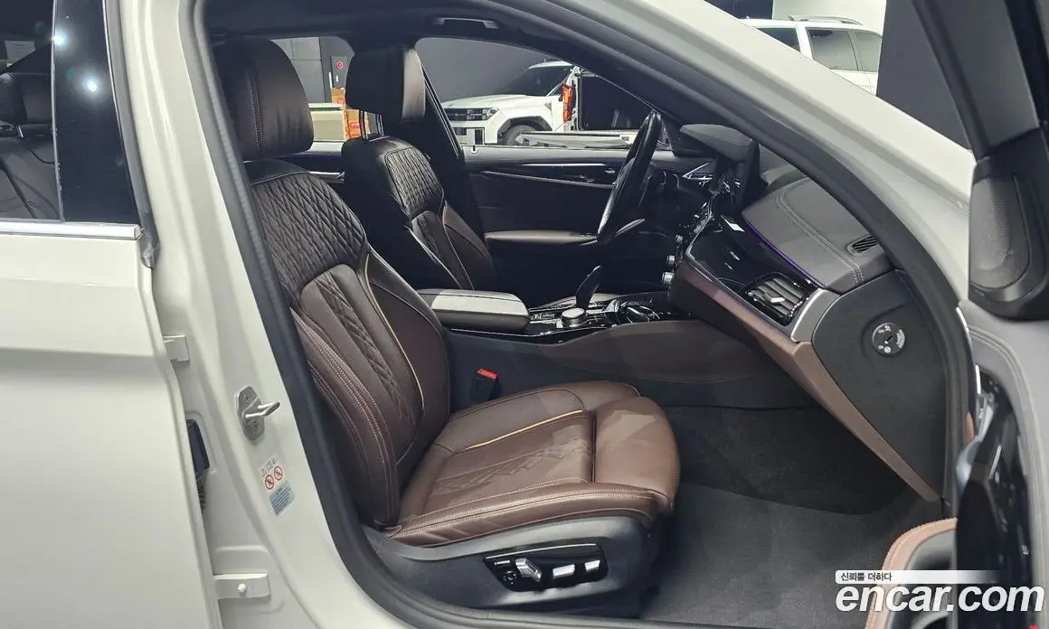 BMW 5 серия 2021 2.0 автомат (гидро), фото 12