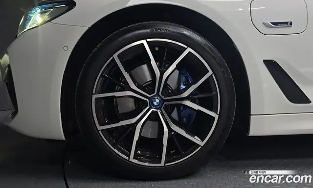 BMW 5 серия 2021 2.0 автомат (гидро), миниатюра 4