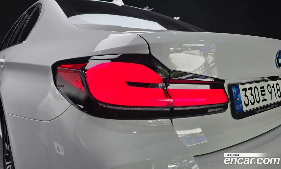 BMW 5 серия 2021 2.0 автомат (гидро), фото 8