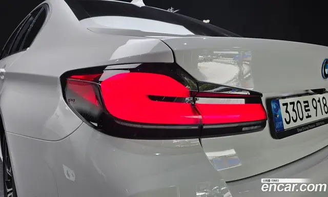 BMW 5 серия 2021 2.0 автомат (гидро), миниатюра 8