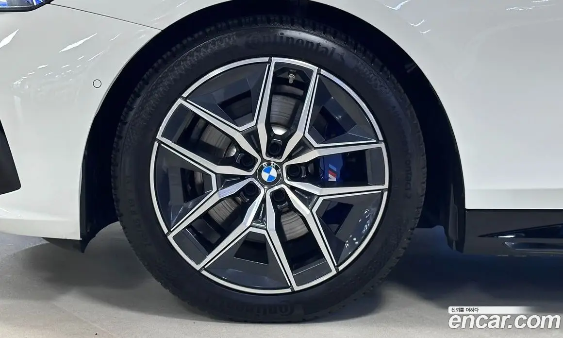 BMW 5 серия 2024 2.0 автомат (гидро), фото 5