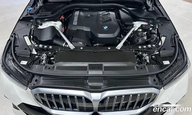 BMW 5 серия 2024 2.0 автомат (гидро), миниатюра 6