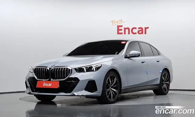 BMW 5 серия, 2025, 4 781 км