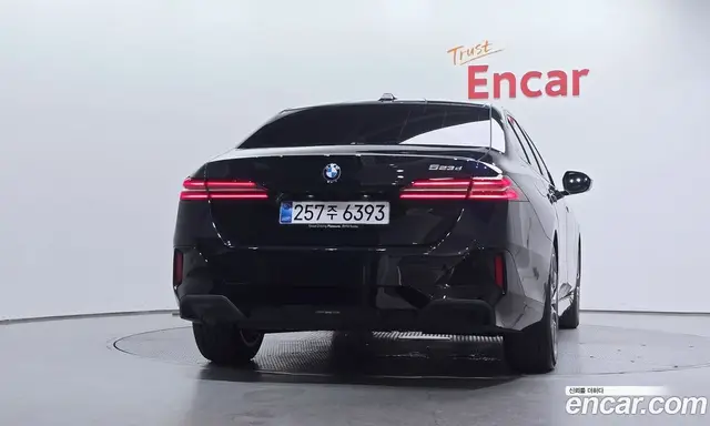BMW 5 серия 2025 2.0 автомат (гидро), миниатюра 4