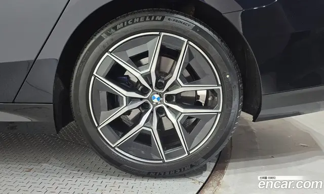 BMW 5 серия 2025 2.0 автомат (гидро), миниатюра 7