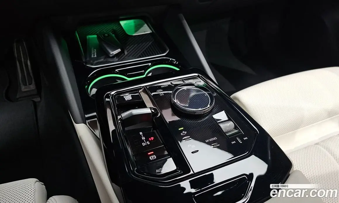 BMW 5 серия 2025 2.0 автомат (гидро), фото 12