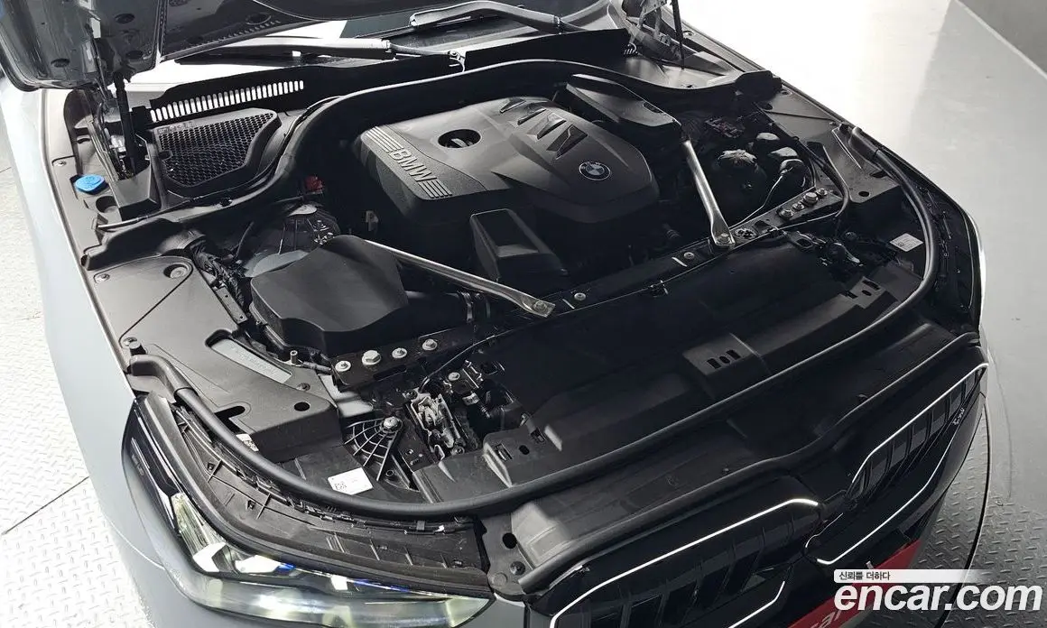 BMW 5 серия 2025 2.0 автомат (гидро), фото 6