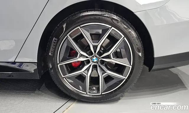 BMW 5 серия 2025 2.0 автомат (гидро), миниатюра 7