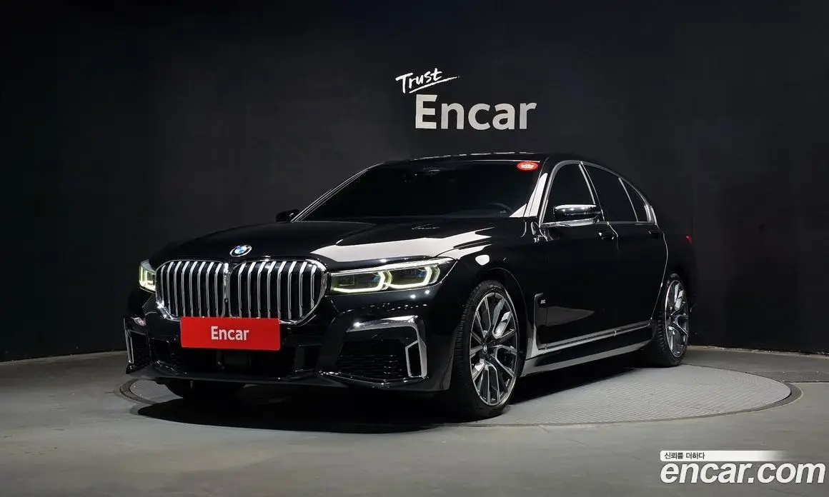 BMW 7 серия 2021 3.0 автомат (гидро), фото 1 BMW 7 серия 2021 3.0 автомат (гидро), фото 1