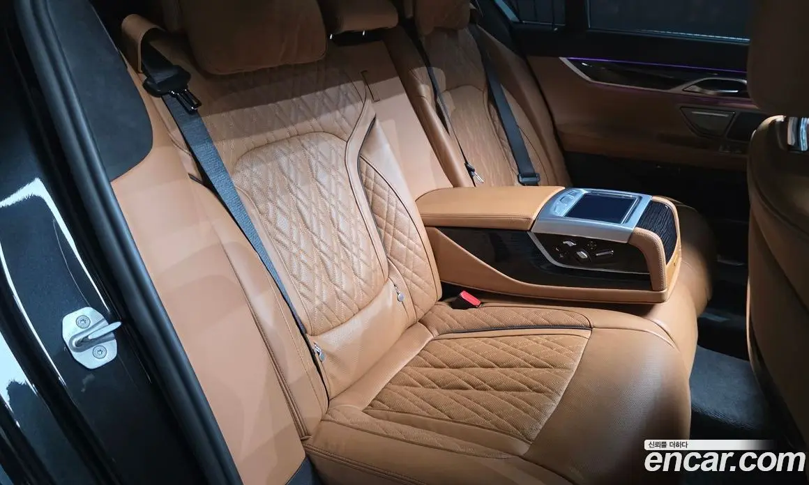 BMW 7 серия 2021 3.0 автомат (гидро), фото 17 BMW 7 серия 2021 3.0 автомат (гидро), фото 17