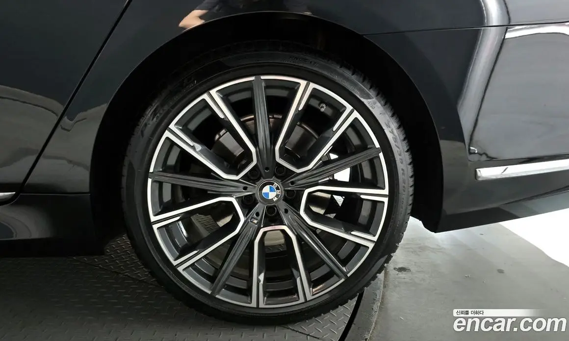 BMW 7 серия 2021 3.0 автомат (гидро), фото 7 BMW 7 серия 2021 3.0 автомат (гидро), фото 7