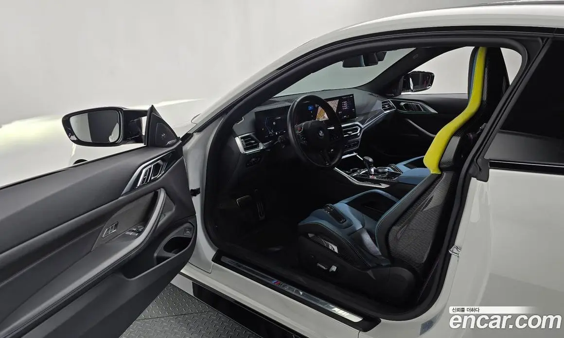 BMW M4 2024 3.0 автомат (гидро), фото 13 BMW M4 2024 3.0 автомат (гидро), фото 13