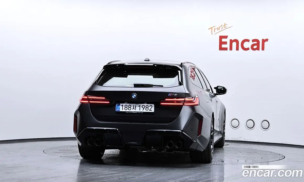 BMW M5 2025 4.4 автомат (гидро), фото 4 BMW M5 2025 4.4 автомат (гидро), фото 4