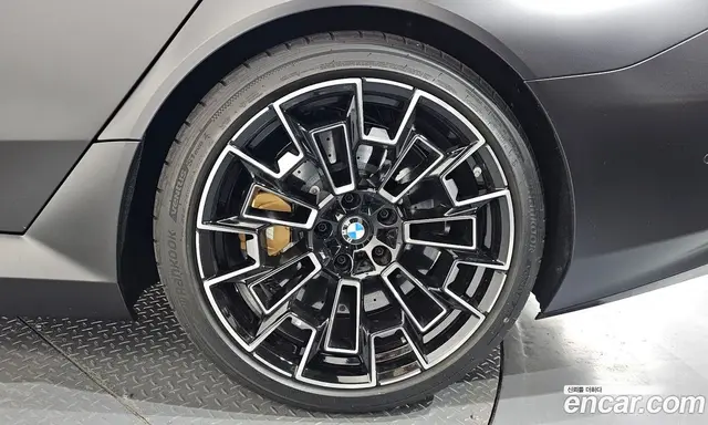 BMW M5 2025 4.4 автомат (гидро), миниатюра 7 BMW M5 2025 4.4 автомат (гидро), миниатюра 7