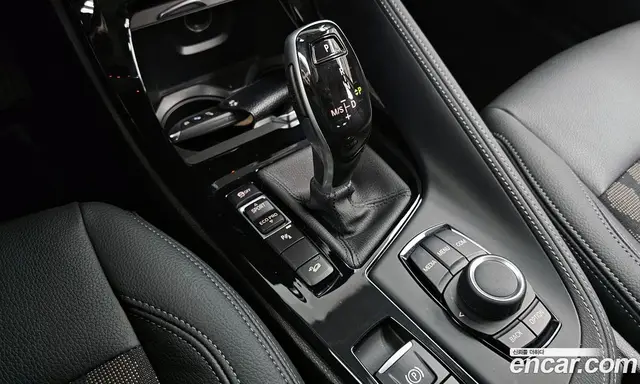 BMW X1 2020 2.0 автомат (гидро), миниатюра 12