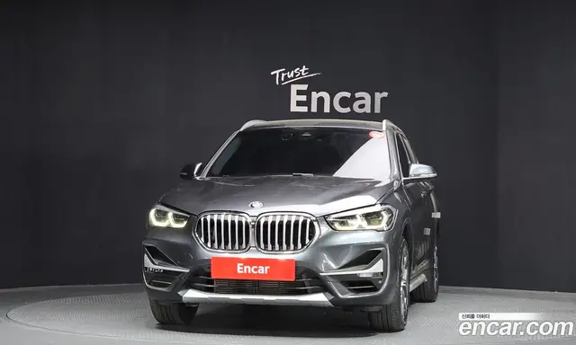 BMW X1 2020 2.0 автомат (гидро), миниатюра 3