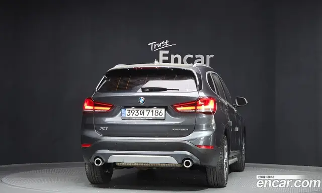 BMW X1 2020 2.0 автомат (гидро), миниатюра 4