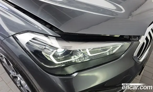 BMW X1 2020 2.0 автомат (гидро), миниатюра 8