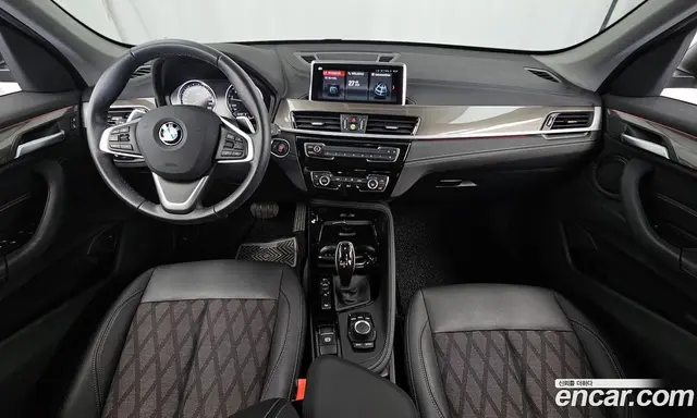 BMW X1 2020 2.0 автомат (гидро), миниатюра 10