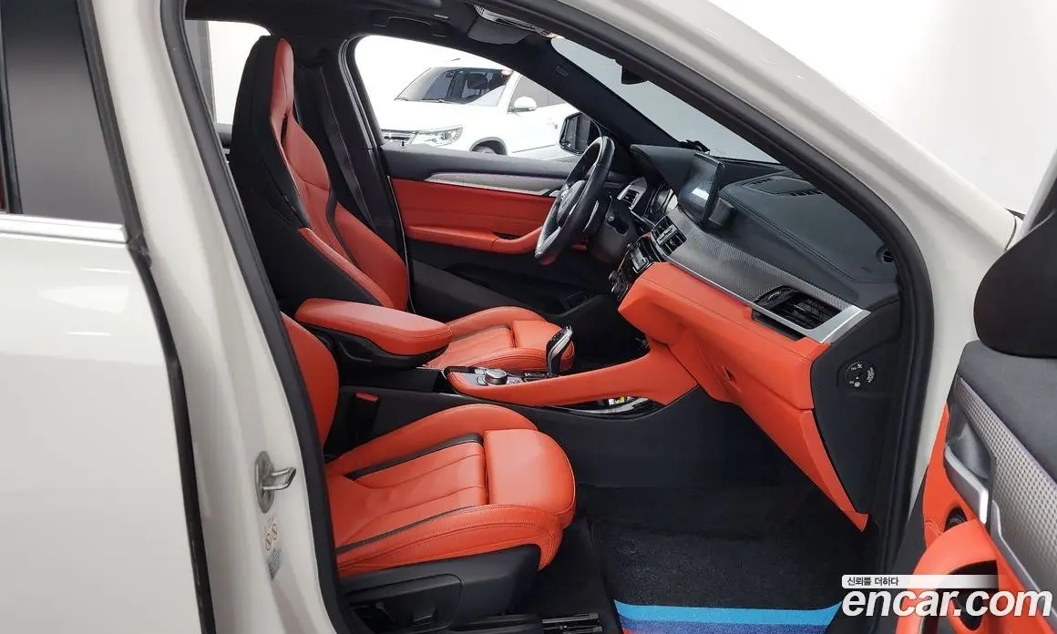 BMW X2 2022 2.0 автомат (гидро), фото 16 BMW X2 2022 2.0 автомат (гидро), фото 16