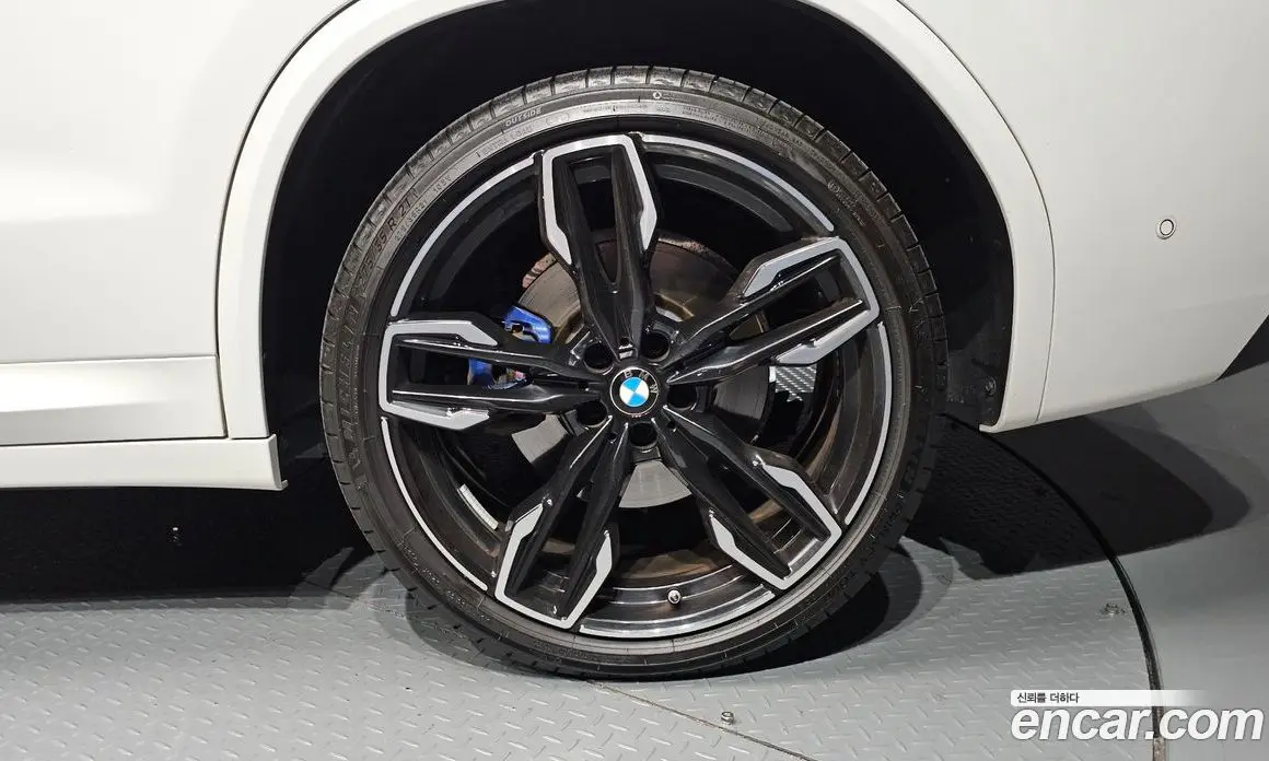 BMW X3 2023 3.0 автомат (гидро), фото 7