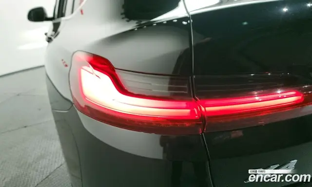 BMW X4 2020 2.0 автомат (гидро), миниатюра 9