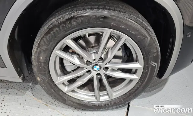 BMW X4 2020 2.0 автомат (гидро), миниатюра 7