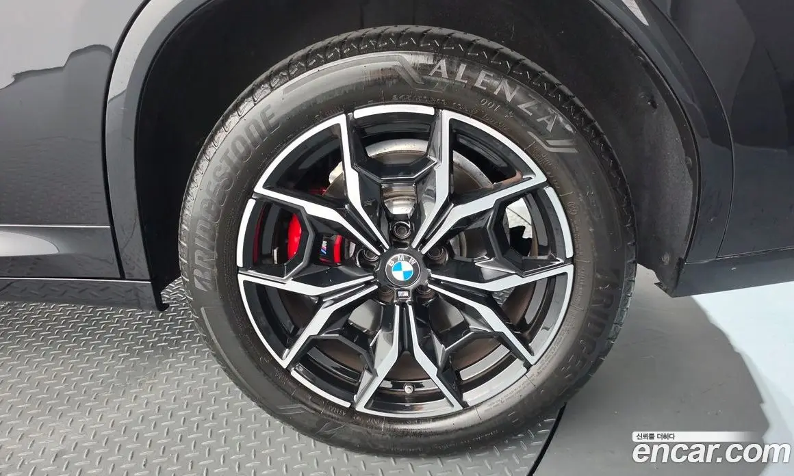 BMW X4 2024 2.0 автомат (гидро), фото 7