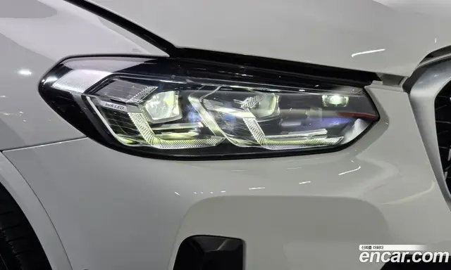 BMW X4 2025 2.0 автомат (гидро), миниатюра 7