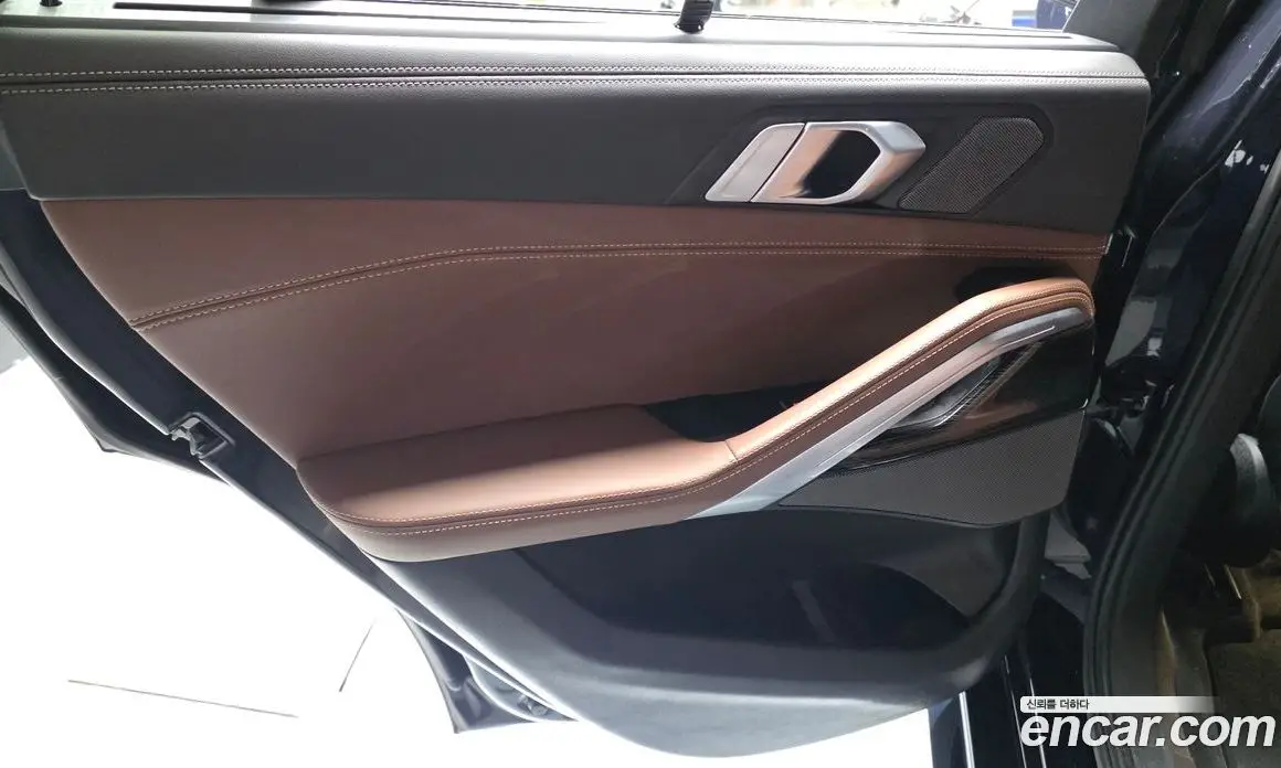 BMW X6 2024 3.0 автомат (гидро), фото 15
