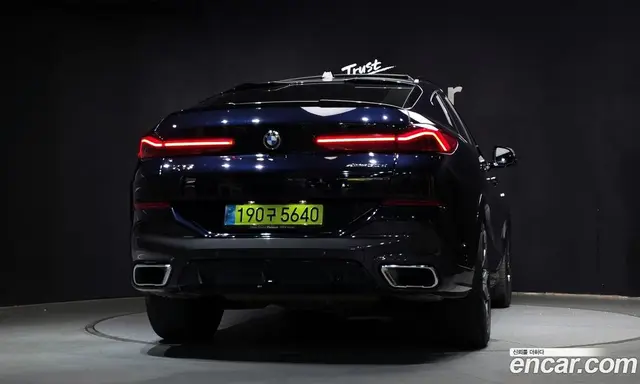 BMW X6 2024 3.0 автомат (гидро), миниатюра 4