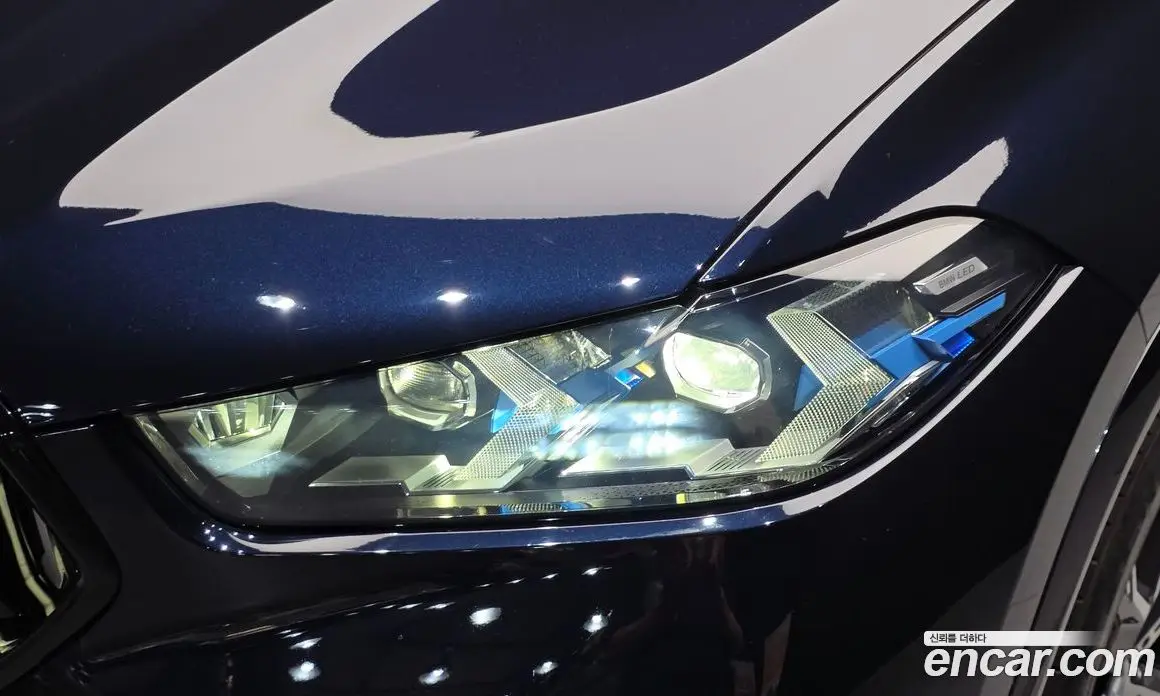 BMW X6 2024 3.0 автомат (гидро), фото 8