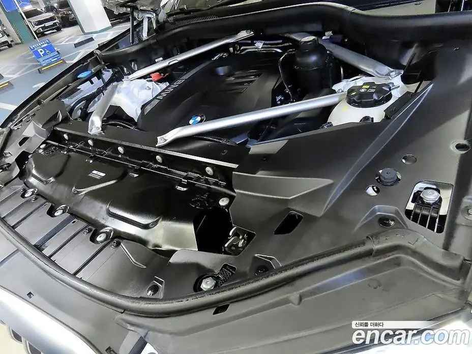 BMW X6 2024 3.0 автомат (гидро), фото 19 BMW X6 2024 3.0 автомат (гидро), фото 19