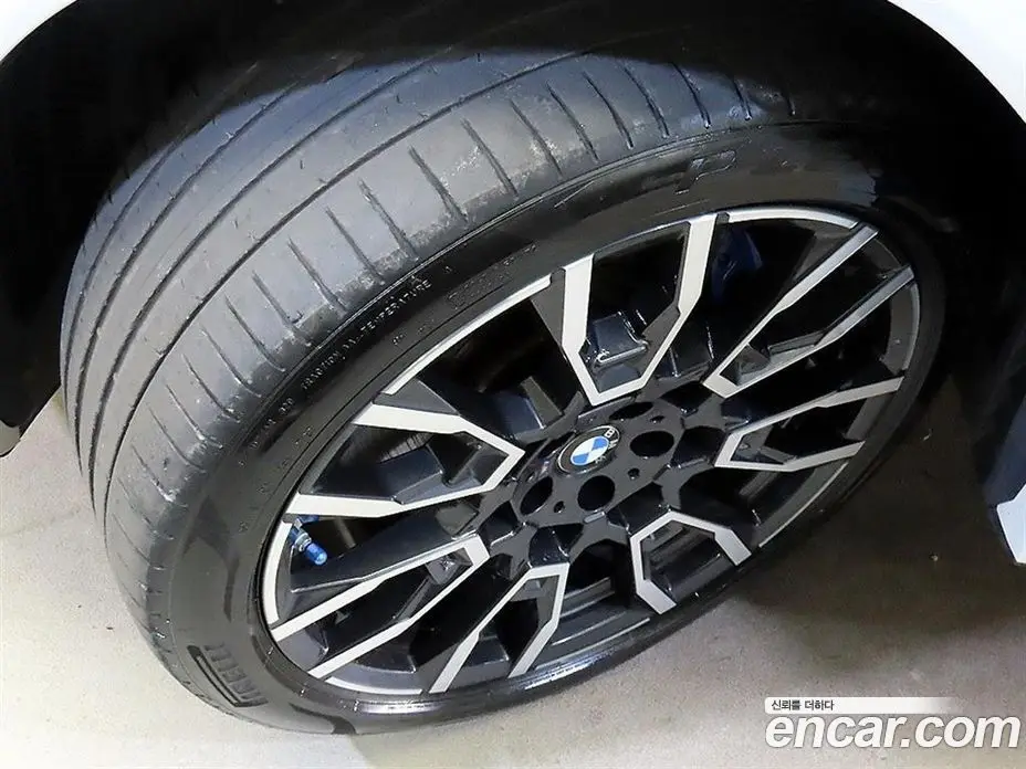 BMW X6 2024 3.0 автомат (гидро), фото 20 BMW X6 2024 3.0 автомат (гидро), фото 20