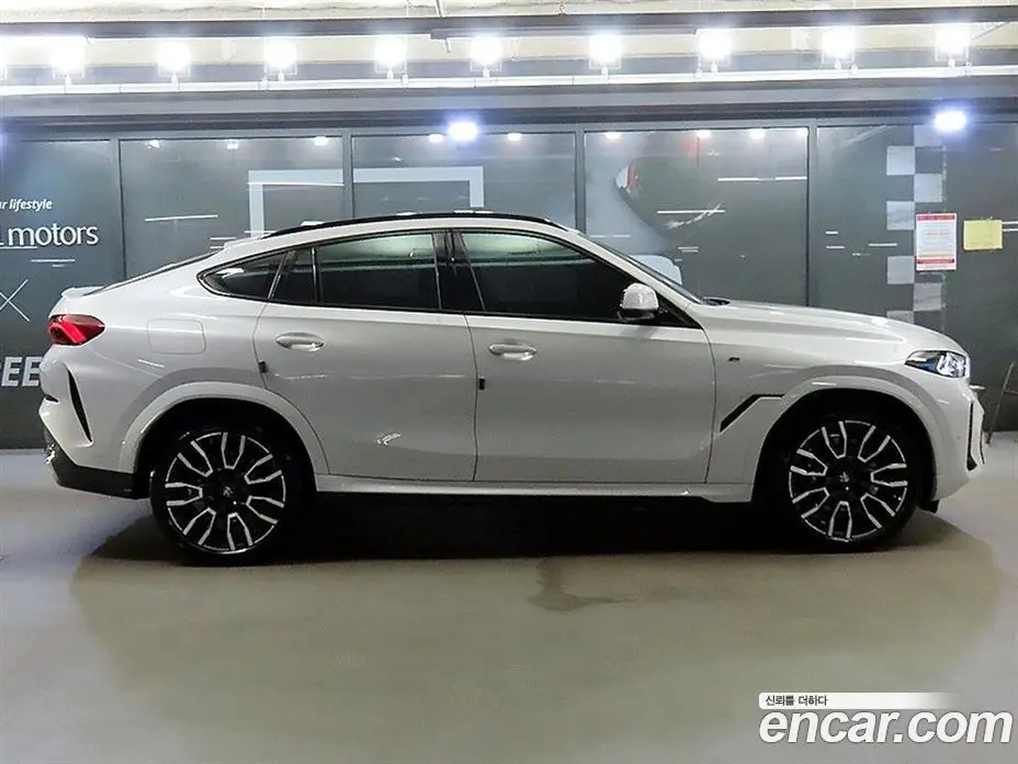 BMW X6 2024 3.0 автомат (гидро), фото 3 BMW X6 2024 3.0 автомат (гидро), фото 3
