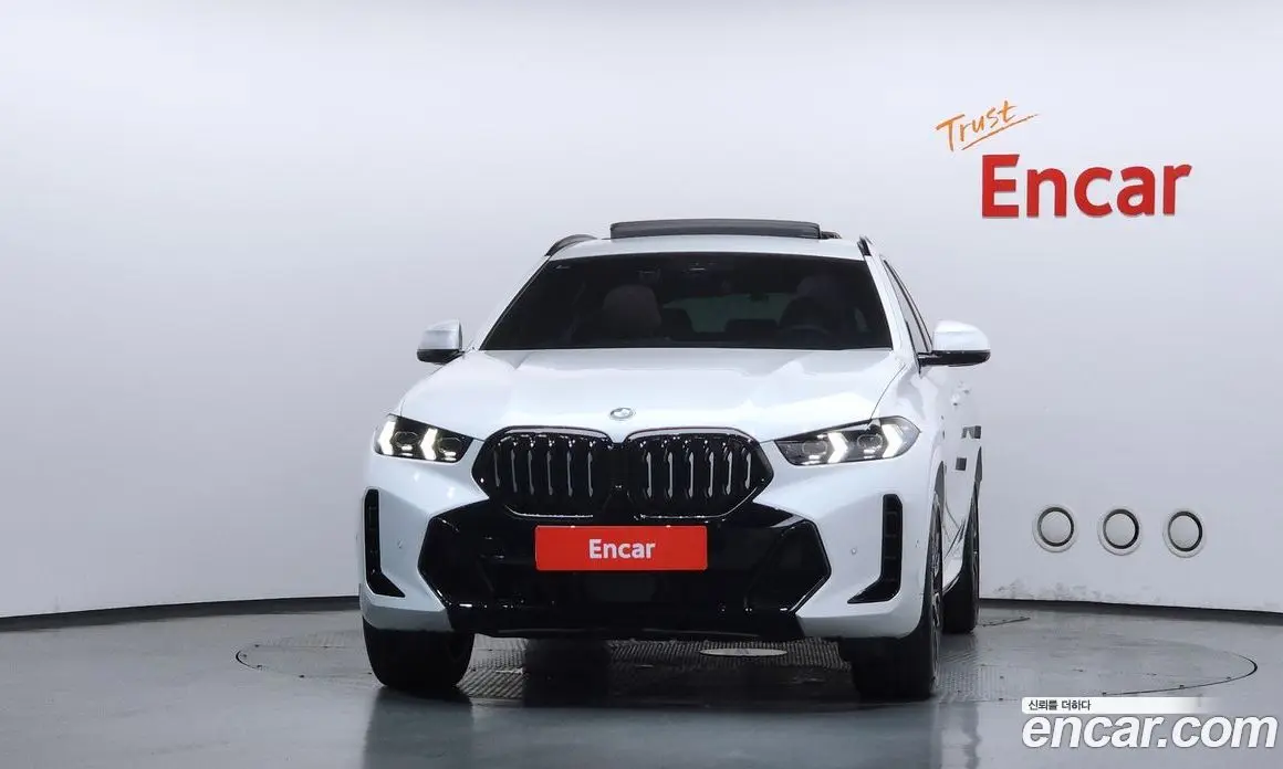 BMW X6 2025 3.0 автомат (гидро), фото 3 BMW X6 2025 3.0 автомат (гидро), фото 3