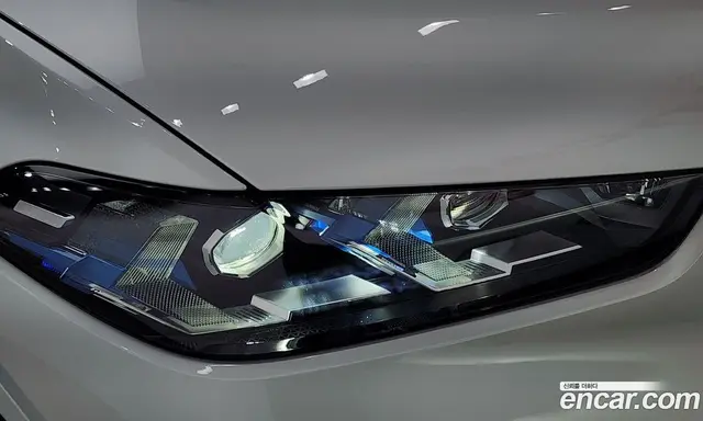 BMW X6 2025 3.0 автомат (гидро), миниатюра 8 BMW X6 2025 3.0 автомат (гидро), миниатюра 8