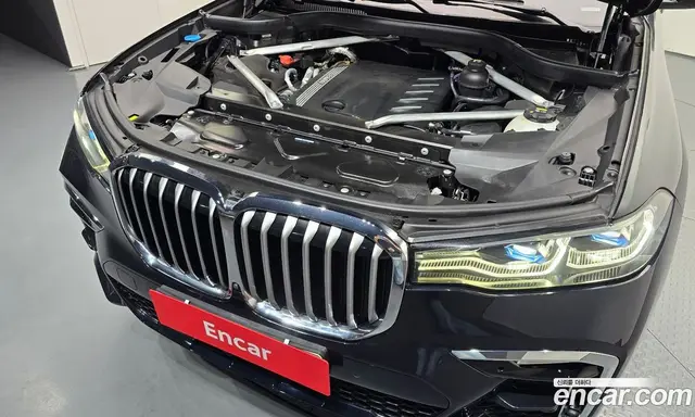 BMW X7 2021 3.0 автомат (гидро), миниатюра 6