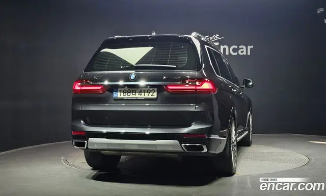 BMW X7 2022 3.0 автомат (гидро), миниатюра 3