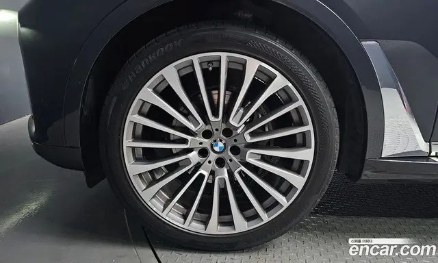 BMW X7 2022 3.0 автомат (гидро), миниатюра 4